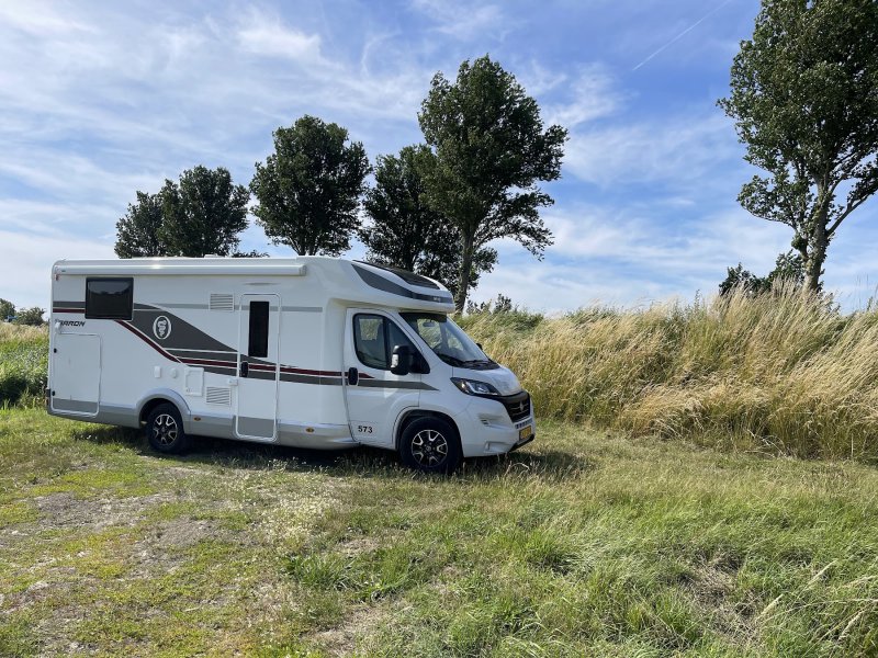 Verhuur Camper onderweg