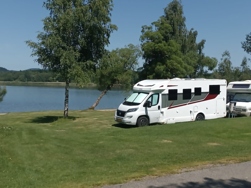 Verhuur Camper onderweg in Buitenland